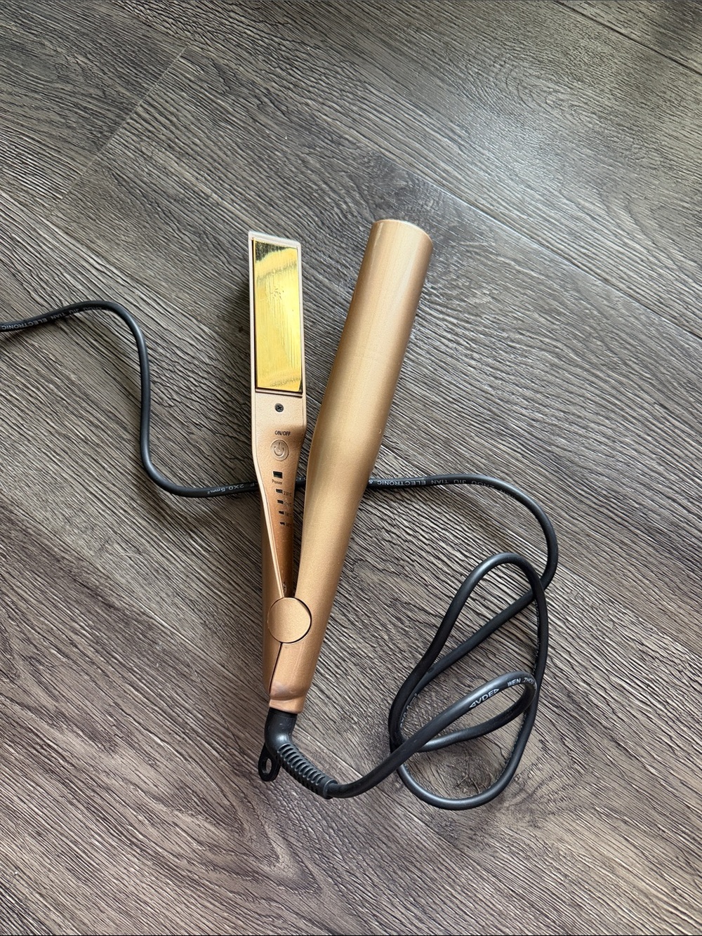 Rose Gold Hair Straightener and Curler